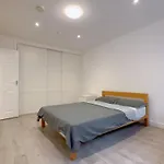 Cloud Green Apartment